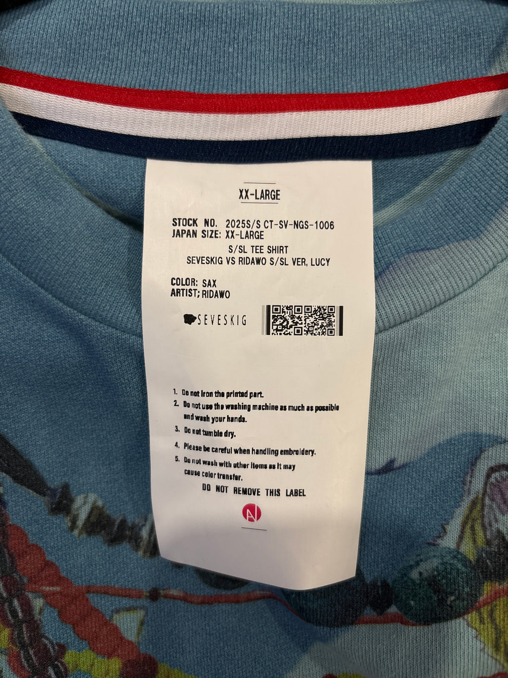 Seveskig T-Shirt (Like New)